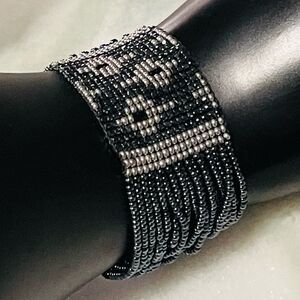 Indian inspired beaded and toggle bracelet